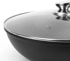 Swiss Pro+ - Marmeren Wokpan - Ø 32 Cm - Geschikt Voor Alle Warmtebronnen -Home Keuken Winkel 1200x1038 1