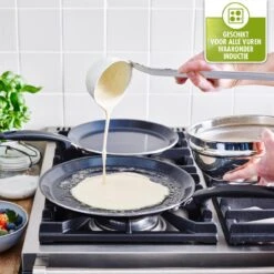 GreenPan Essentials Pannenkoekenpan 24cm - Zwart - Inductie - PFAS-vrij -Home Keuken Winkel 1200x1200 274