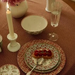 Laura Ashley Stockbridge Collectables - Laura Ashley Giftset 4 Bekers 32 Cl. 8 Laura Ashley Stockbridge Collectables - Laura Ashley Giftset 4 Bekers 32 Cl. -Home Keuken Winkel 1200x1200 441