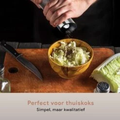 DODANA Premium Peper - & Zoutmolen Elektrisch - 1 Stuk - Pepermolen - Zoutmolen - Oplaadbaar - USB - Elektrische Pepermolen - RVS - Zwaartekracht Functie - LED Lamp - Nl Handleiding - Incl Borsteltje 16 DODANA Premium Peper - & Zoutmolen Elektrisch - 1 Stuk - Pepermolen - Zoutmolen - Oplaadbaar - USB - Elektrische Pepermolen - RVS - Zwaartekracht Functie - LED Lamp - Nl Handleiding - Incl Borsteltje -Home Keuken Winkel 1200x1200 812