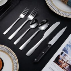 Deleca 8 Persoons Bestekset (48-delig) - Lepels, Messen, Vorken & Steakmessen - Vaatwasserbestendig - Zilver / RVS -Home Keuken Winkel 1200x1200 938