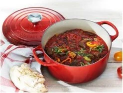 Le Creuset Signature Braadpan - 4,2 L - 24 Cm - Kersenrood 27 Le Creuset Signature Braadpan - 4,2 L - 24 Cm - Kersenrood -Home Keuken Winkel 1200x909 2