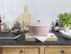 BK Bourgogne Braadpan Ø 24 Cm - Roze - Gietijzer - Inductie 9 BK Bourgogne Braadpan Ø 24 Cm - Roze - Gietijzer - Inductie -Home Keuken Winkel 1200x912