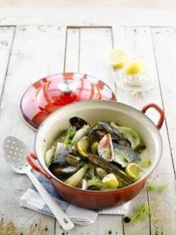 Le Creuset Braadpan Faitout Tradition Kersenrood - ø 24 Cm / 3 Liter -Home Keuken Winkel 901x1200 1